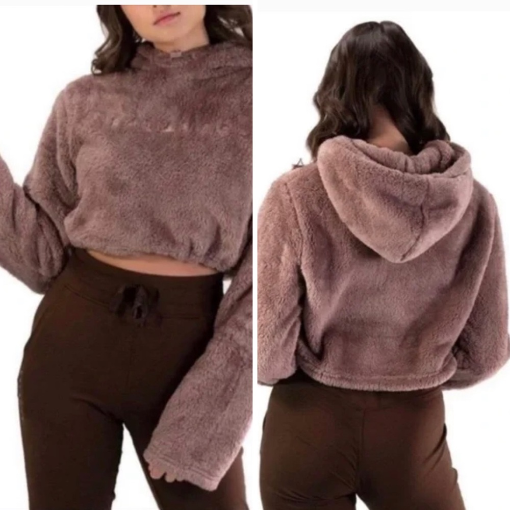 Balance Athletica The Sherpa Hood Size S